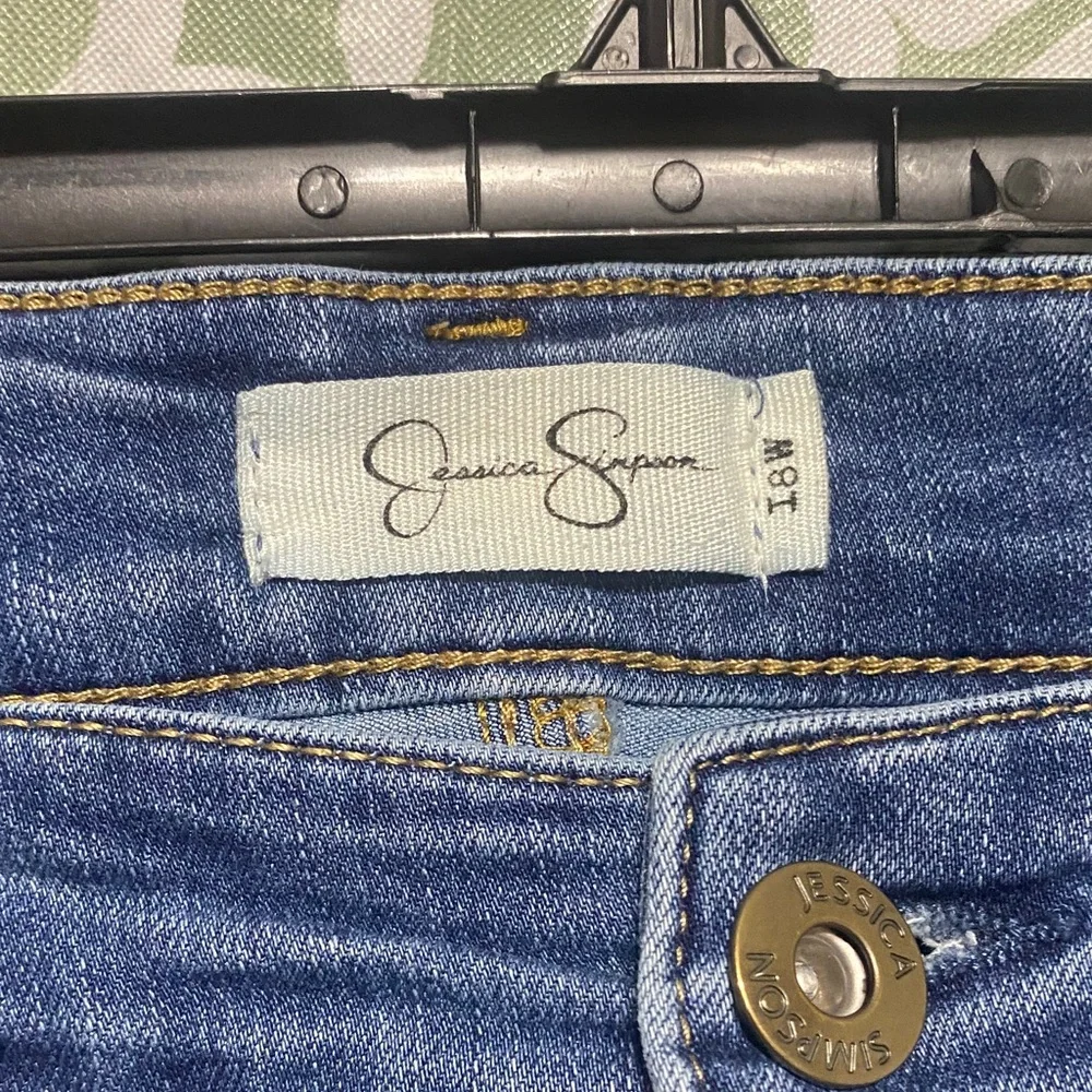 Jessica Simpson Women's Blue Skinny Jeans - Picture 2 of 4